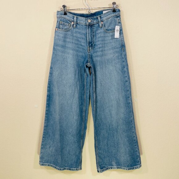 NEW GAP Baggy Mid Rise UltraSoft Jeans Size 24/00  Petite Light‎ Indigo Blue NWT - Picture 1 of 13